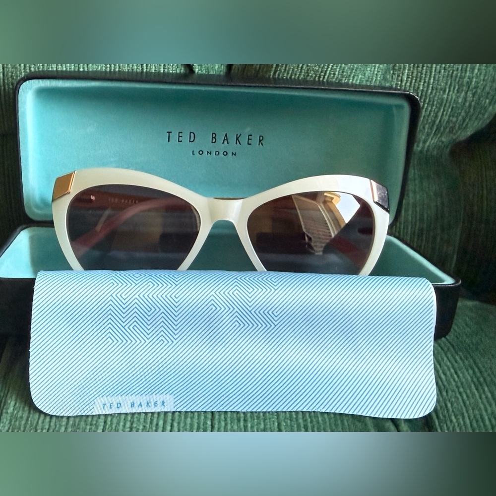 Ted Baker White & Gold Sunglasses with original case & cloth